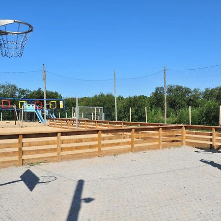Camping La Prairie Saint-Hilaire-de-Riez ภายนอก รูปภาพ