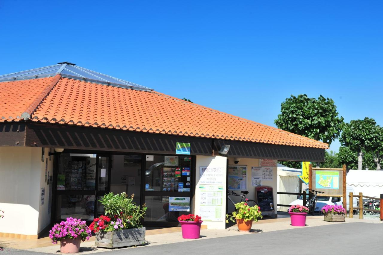 Camping La Prairie Saint-Hilaire-de-Riez ภายนอก รูปภาพ